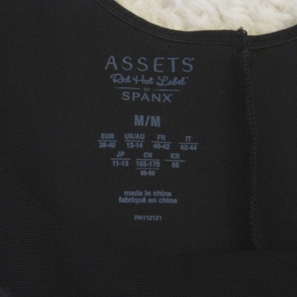 Assets Red Hot Label by Spanx Bodysuit # 10116R - Picture 6 of 12